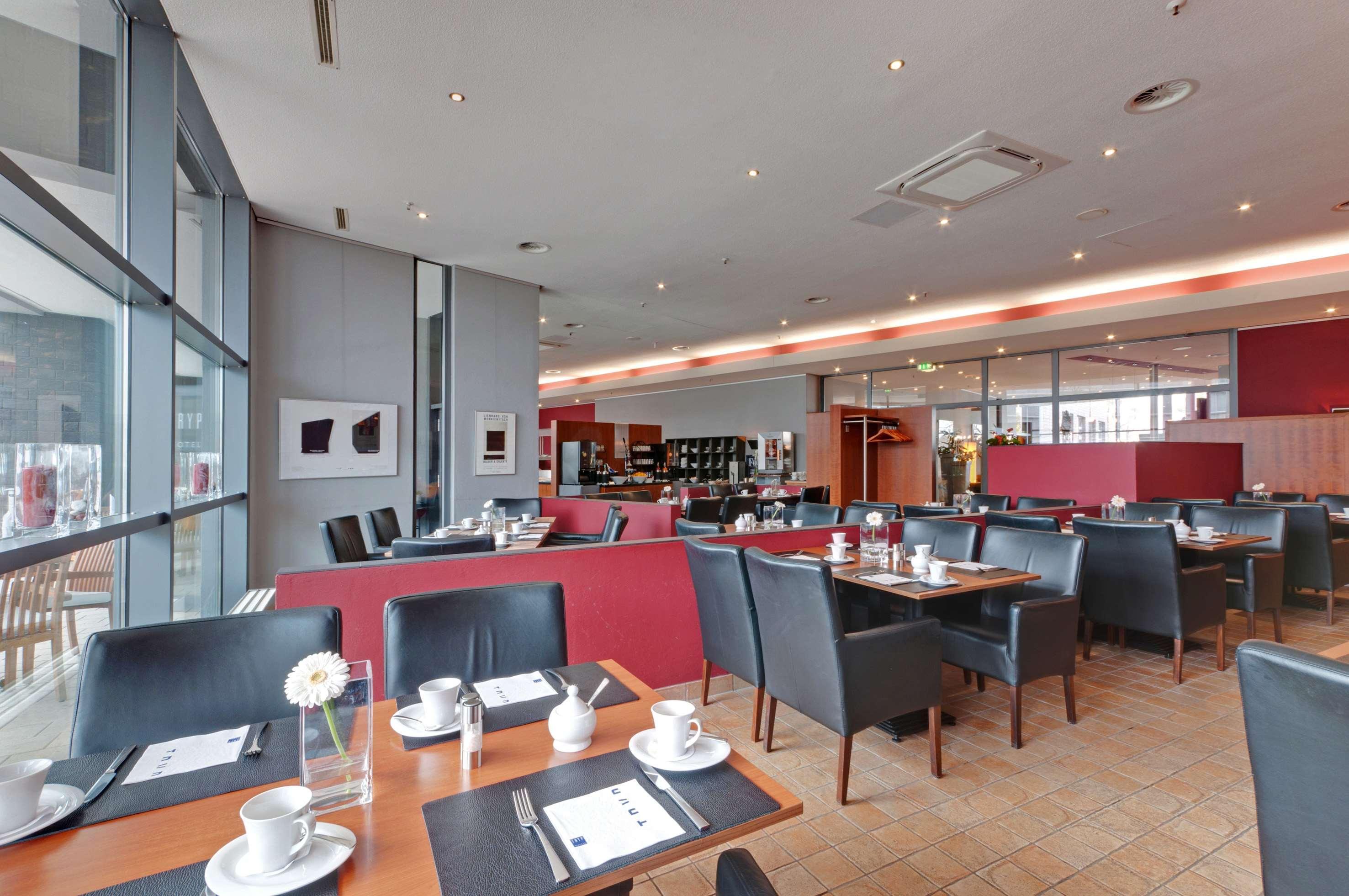Hotel Wolfsburg Centrum, Affiliated By Melia Facilities photo